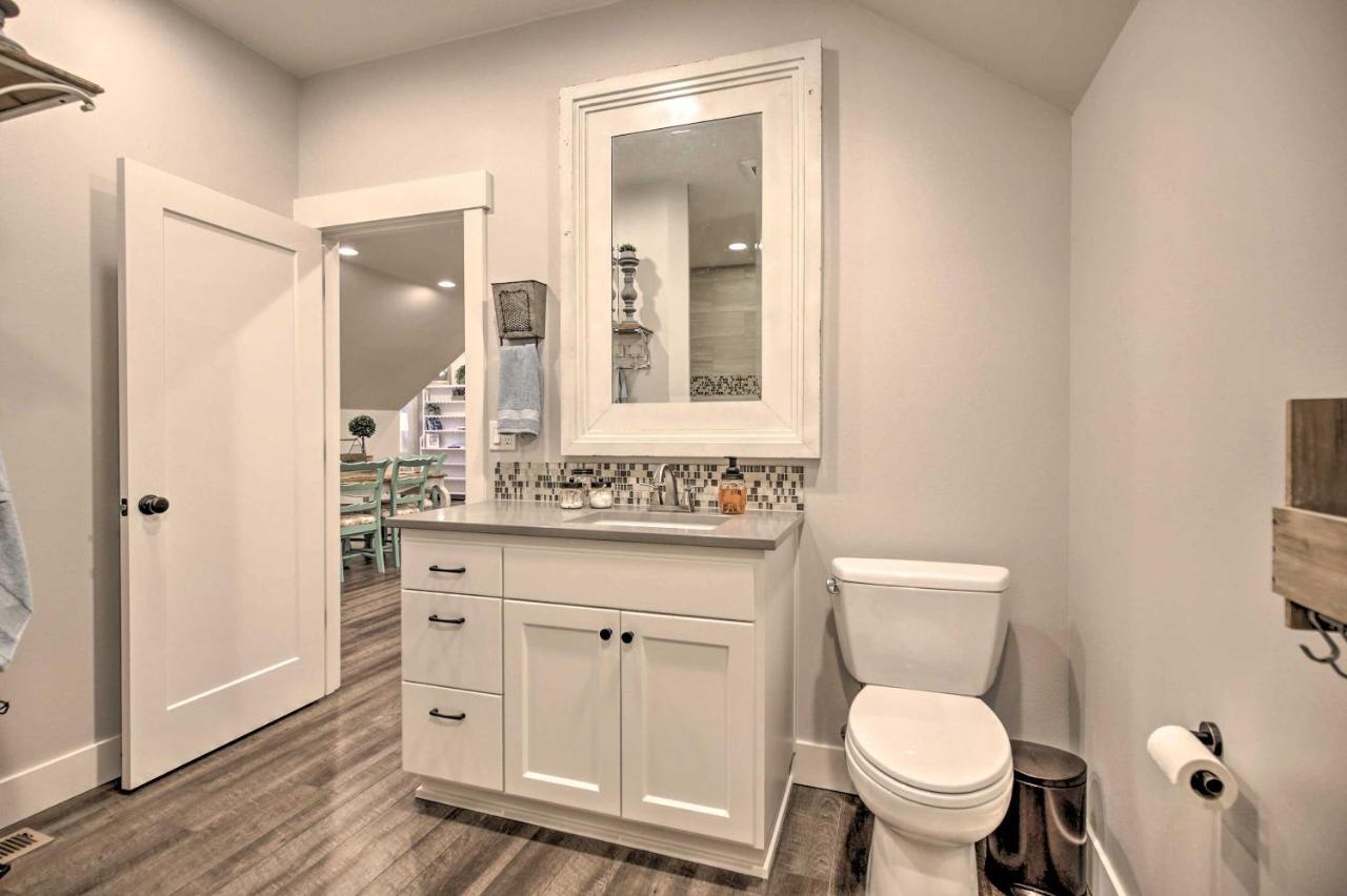 Chic Farmhouse With Creek In Heart Of Wine Country! McMinnville Eksteriør bilde